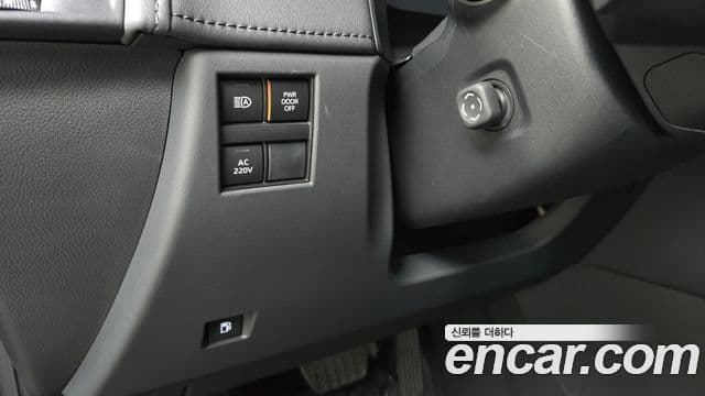 Toyota Alphard 2025 — Фото 18/20