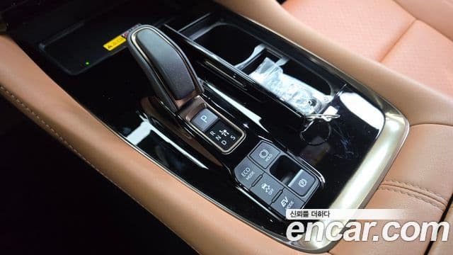 Toyota Alphard 2025 — Фото 9/20
