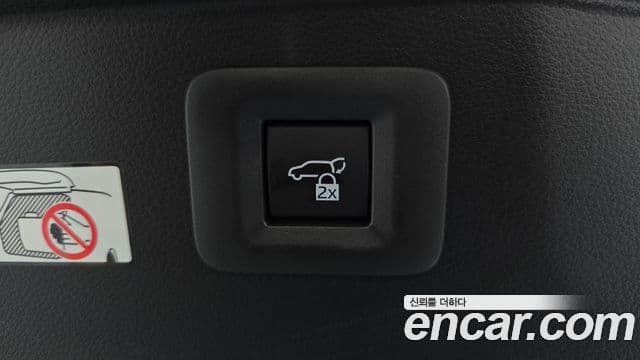 Toyota Alphard 2025 — Фото 18/20
