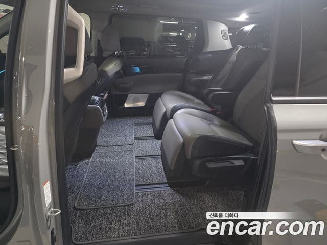 Kia Carnival 2025 — Фото 4/11