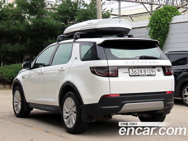 Land Rover Discovery Sport 2020 — Photo 15/20