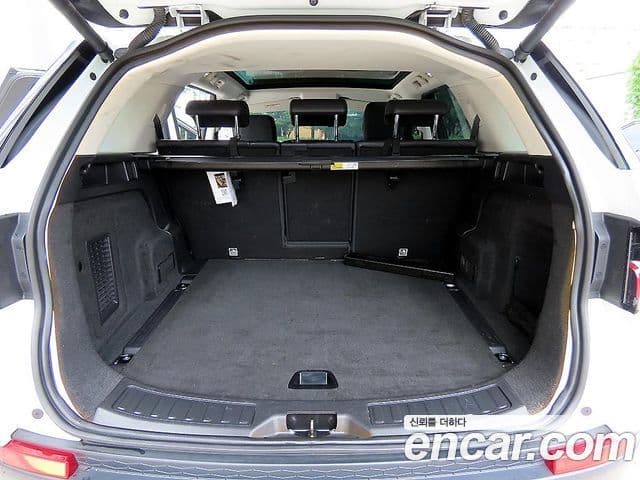 Land Rover Discovery Sport 2020 — Photo 6/20