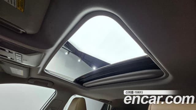 Toyota RAV4 2020 — Şəkil 7/20
