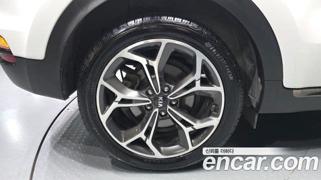 Kia Sportage The Bold 2019 — Фото 5/20