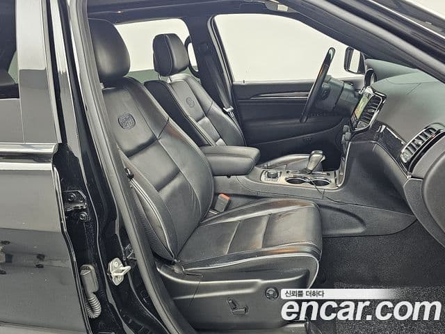 Jeep Grand Cherokee 2021 — Photo 3/20