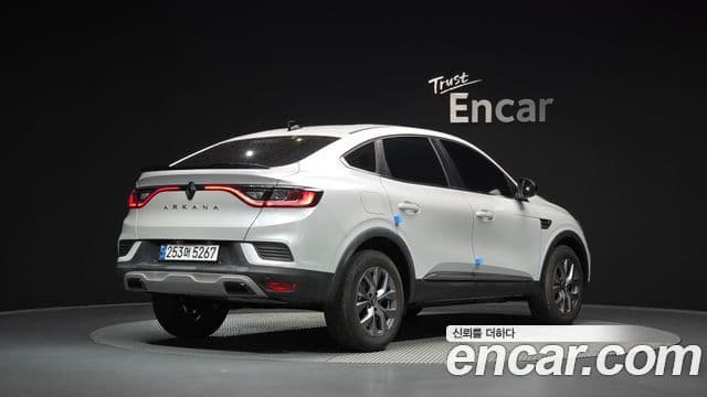 Renault Samsung Arkana 2024 — Фото 2/20