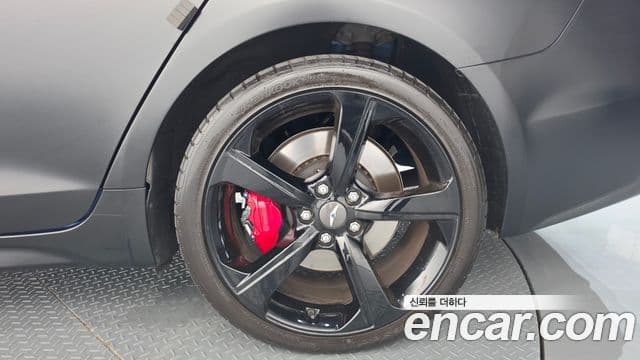 Genesis G70 2020 — ფოტო 11/35