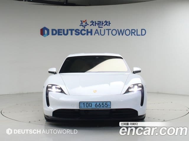 Porsche Taycan 2022 — ფოტო 5/7