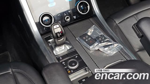 Land Rover Range Rover Sport 2019 — Фото 9/20
