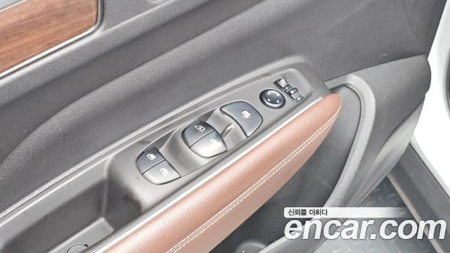 Renault Samsung QM6 2020 — ფოტო 2/31