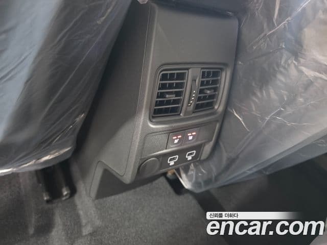 Renault Samsung Arkana 2026 — Фото 16/19
