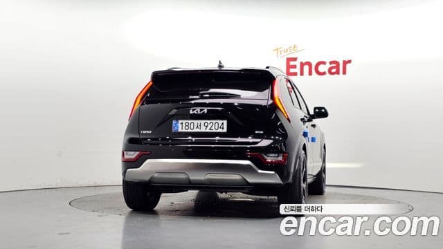 Kia Niro 2025 — Фото 4/20