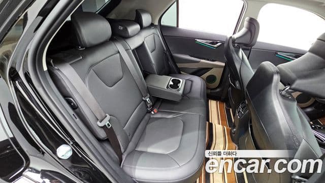 Kia Niro 2025 — Фото 18/20