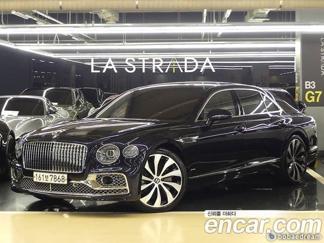 Bentley Flying Spur 2023 — Фото 2/20