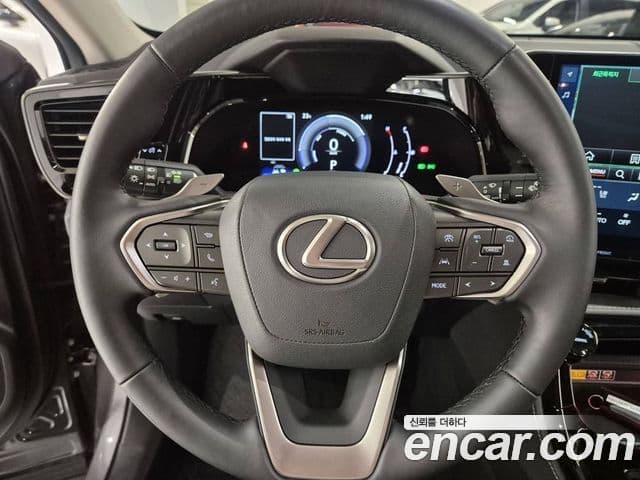 Lexus NX350h 2025 — Şəkil 10/20