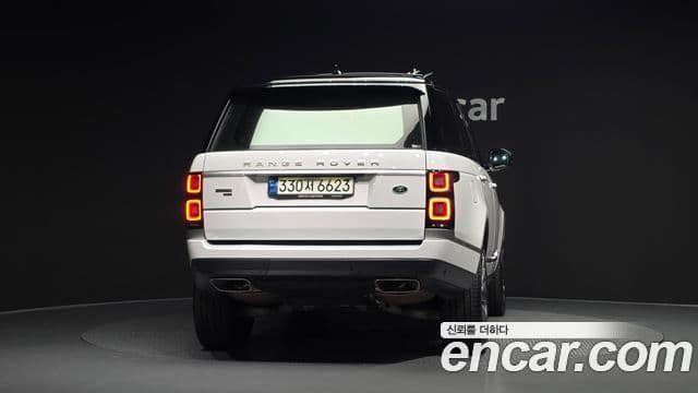 Land Rover Range Rover 2021 — Фото 4/20