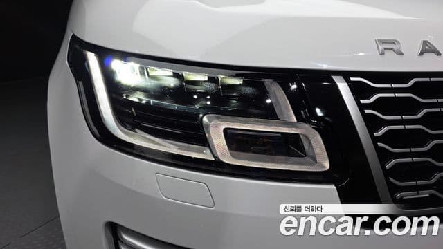 Land Rover Range Rover 2021 — Şəkil 10/34