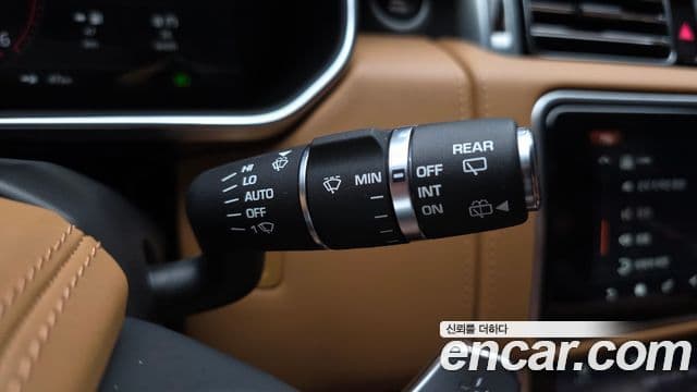 Land Rover Range Rover 2021 — Şəkil 23/34