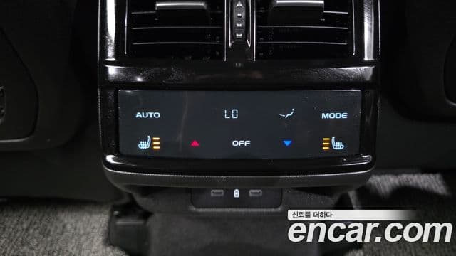 Renault Samsung Grand Koleos 2024 — Фото 19/20