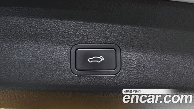 Renault Samsung Grand Koleos 2024 — ფოტო 4/33