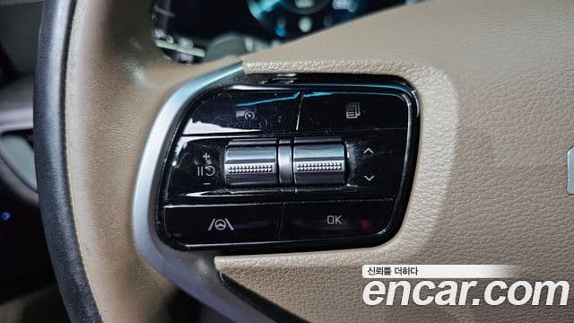 Kia K8 2022 — Photo 15/32