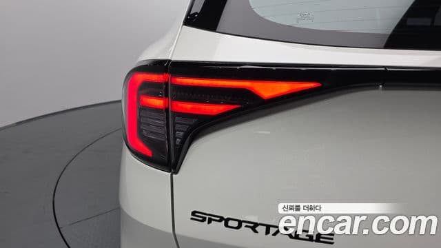 Kia Sportage 2025 — Photo 3/30