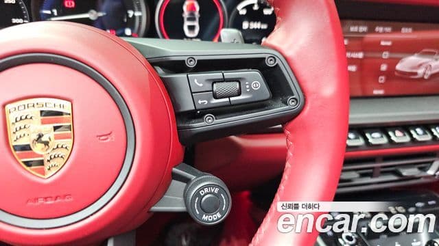 Porsche 911 2024 — ფოტო 19/34