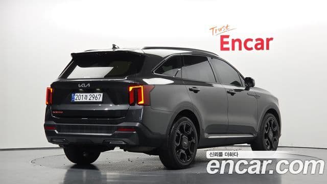 Kia Sorento 2024 — Фото 2/20