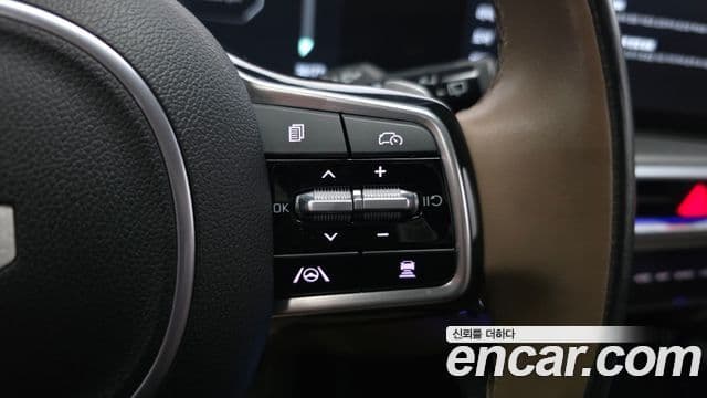 Kia Sorento 2024 — Фото 18/20