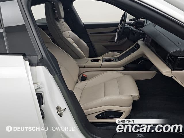 Porsche Taycan 2023 — Şəkil 19/20