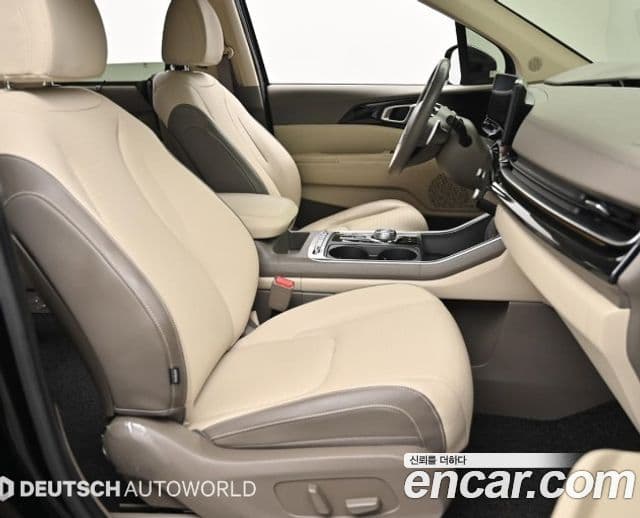 Kia Carnival 2024 — Фото 8/20