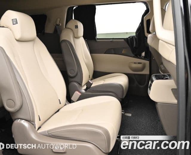 Kia Carnival 2024 — Фото 11/20