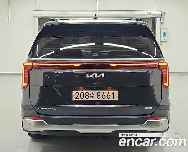 Kia Carnival 2024 — Фото 2/19