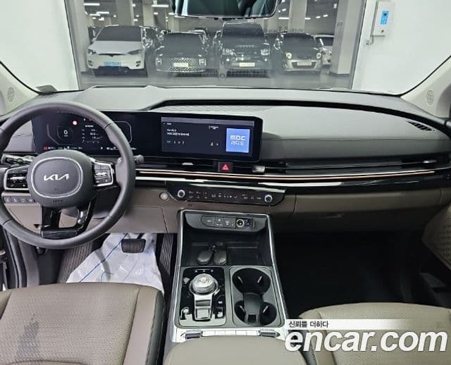 Kia Carnival 2024 — Фото 9/19