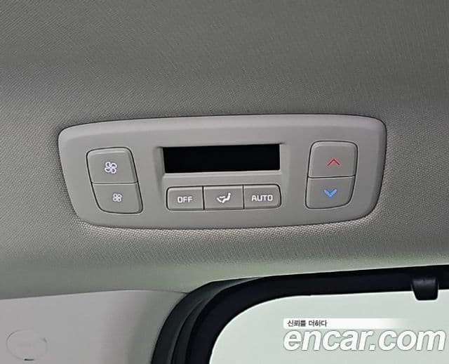 Kia Carnival 2024 — Фото 13/19