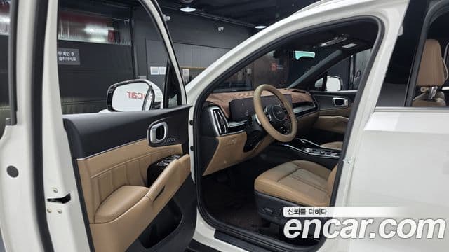 Kia Sorento 2025 — Фото 10/20