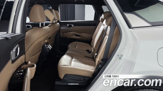 Kia Sorento 2025 — Фото 12/20