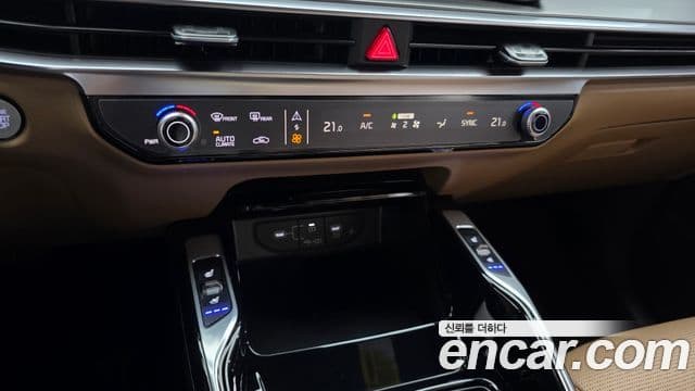Kia Sorento 2025 — Фото 17/20