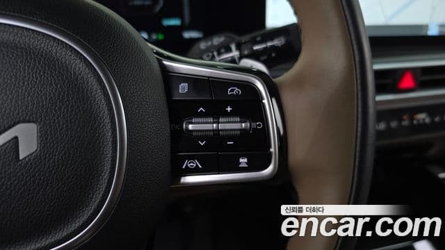 Kia Sorento 2025 — Фото 16/20