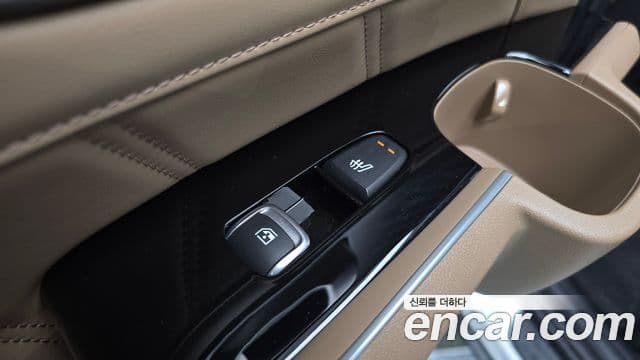 Kia Sorento 2025 — Фото 19/20