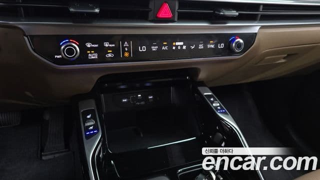 Kia Sorento 2025 — Photo 18/38
