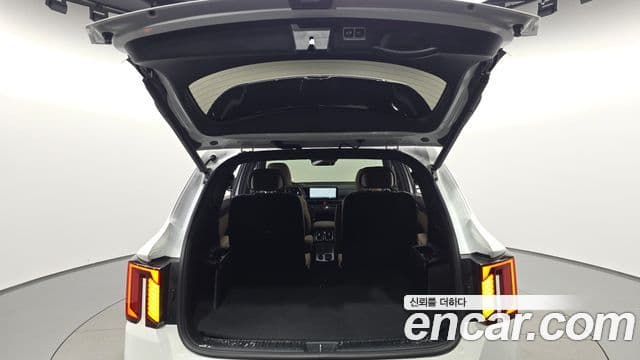 Kia Sorento 2025 — Photo 16/38