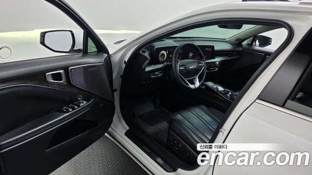 Kia K8 2023 — Şəkil 17/20