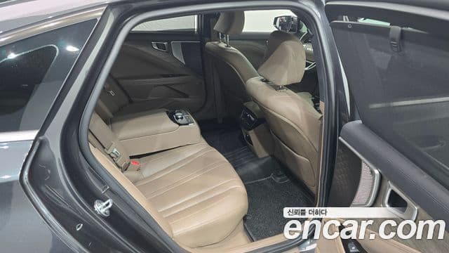 Kia K8 2021 — Photo 15/20