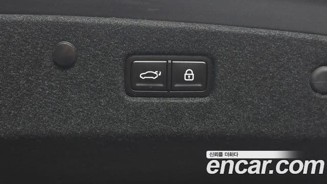 Kia K8 2021 — Photo 6/20
