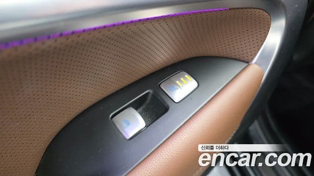 Genesis G70 2018 — Şəkil 19/33