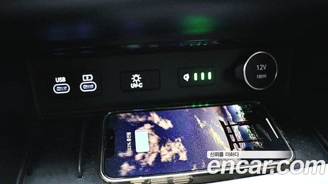 Genesis GV80 2023 — Photo 9/20