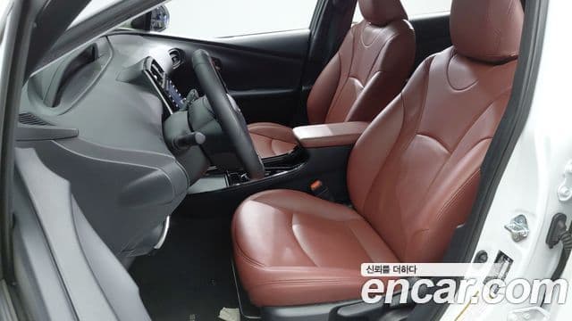 Toyota Prius 2022 — Photo 7/20