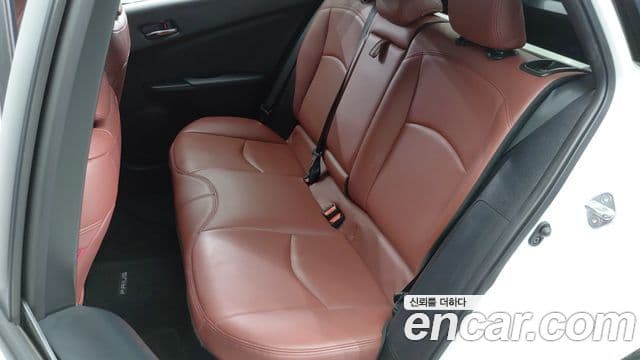 Toyota Prius 2022 — Photo 5/20