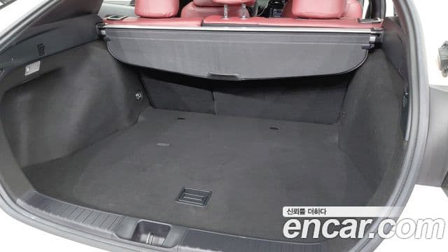 Toyota Prius 2022 — Photo 15/20